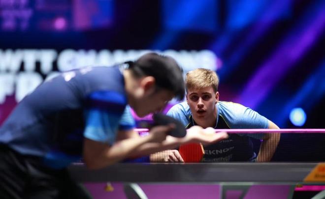 比赛策略方 比赛策略方