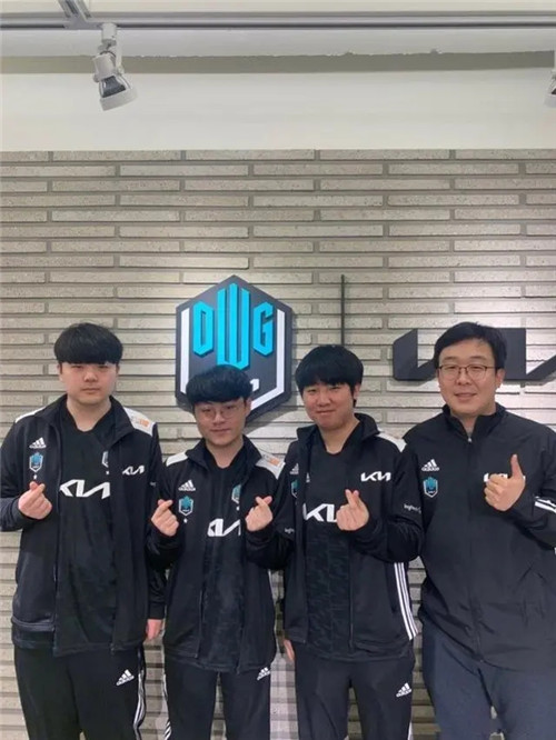 的应对是 的应对是